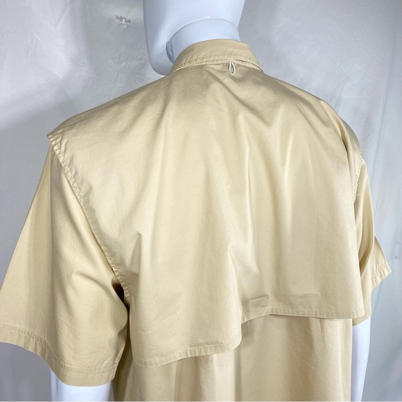 Magellan Sportswear Men’s Cargo Pocket Vented Back Fishing Button Down - Picture 4 of 12